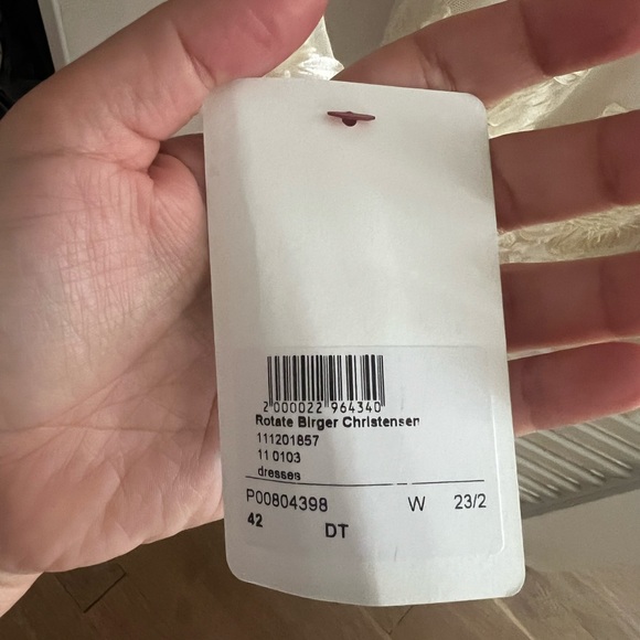 Rotate - Bridal Rosita Floral Appliqué mesh MiniDress - Size 42 (US12) - Picture 5 of 5